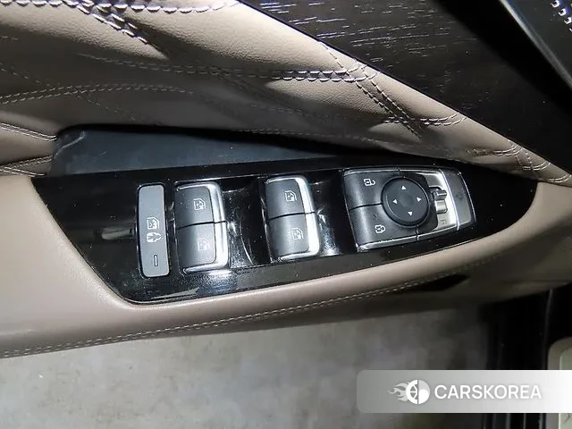 Kia K8 Hybrid 2022 Черный из Кореи, фото 4