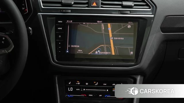 Volkswagen Tiguan second Generation 2021 Белый из Кореи, фото 4