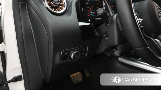 Mercedes-Benz EQA H243 2023 Белый из Кореи, фото 4
