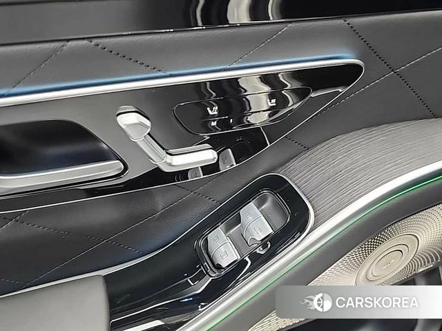 Mercedes-Benz S-Class W223 2023 Черный из Кореи, фото 4