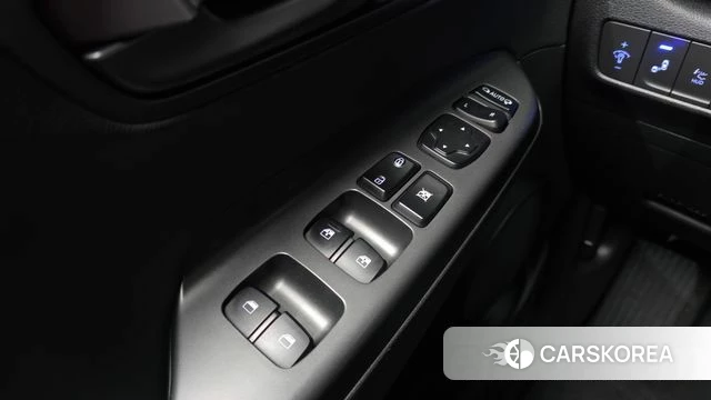 Hyundai Kona 2019 Серый из Кореи, фото 4