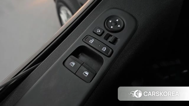 Hyundai Staria 2023 Черный из Кореи, фото 4