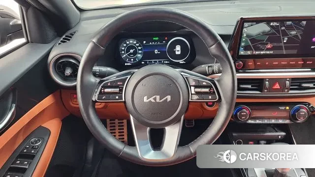 Kia The New K3 2nd generation 2024 Черный из Кореи, фото 4