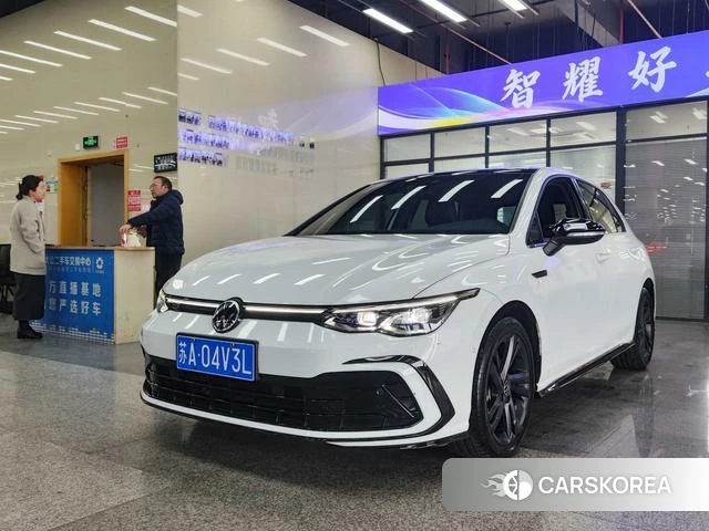 Volkswagen Golf 2021 Белый из Китая, фото 4