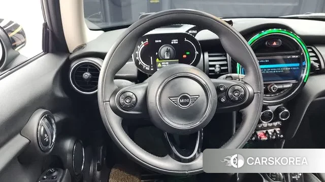 Mini Cooper 2021 Светло-зеленый из Кореи, фото 4