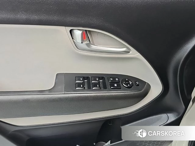 Kia The New Kia Ray 2023 Жемчужный цвет из Кореи, фото 4