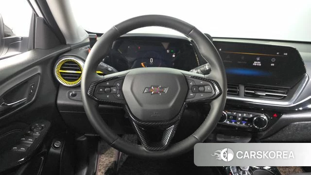 Chevrolet (GM Daewoo) Trax Crossover 2023 Белый из Кореи, фото 4