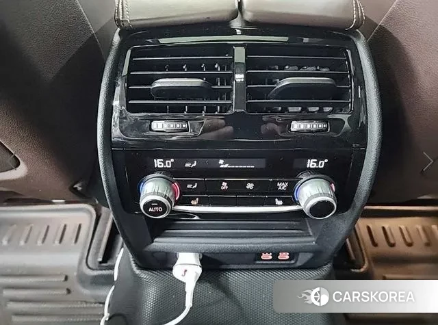 BMW 6 Series GT (G32) 2022 Белый из Кореи, фото 4