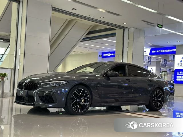 BMW M8 2021 Темно-серый из Китая, фото 4