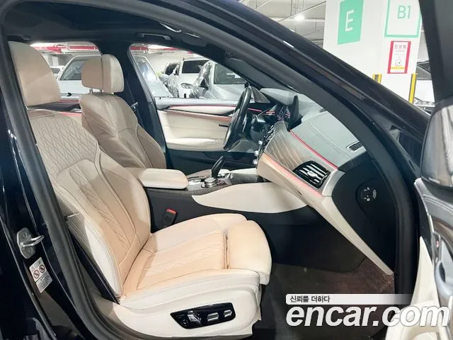 BMW 5 Series (G30) id 2589772 из Кореи 4