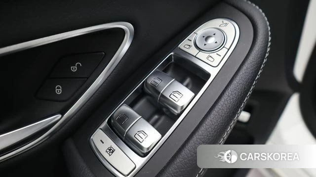Mercedes-Benz C-Class W205 2019 Белый из Кореи, фото 4