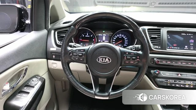 Kia The New Carnival 2018 Черный из Кореи, фото 4