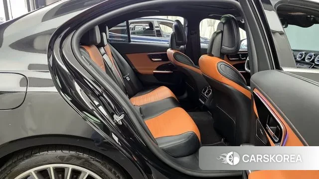 Mercedes-Benz C-Class W206 2022 Черный из Кореи, фото 4