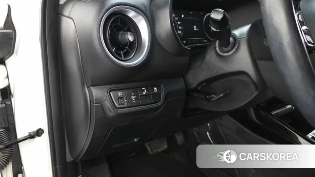 Kia The New K3 2nd generation 2021 Белый из Кореи, фото 4