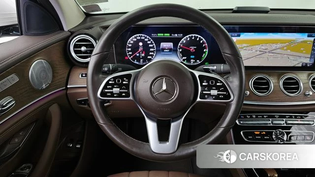 Mercedes-Benz E-Class W213 2020 Белый из Кореи, фото 4