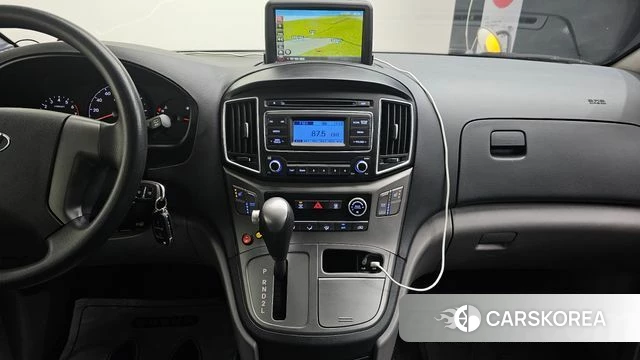 Hyundai The New Grand Starex 2018 Желтый из Кореи, фото 4