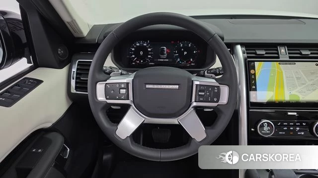 Land Rover Discovery 5 2024 Белый из Кореи, фото 4