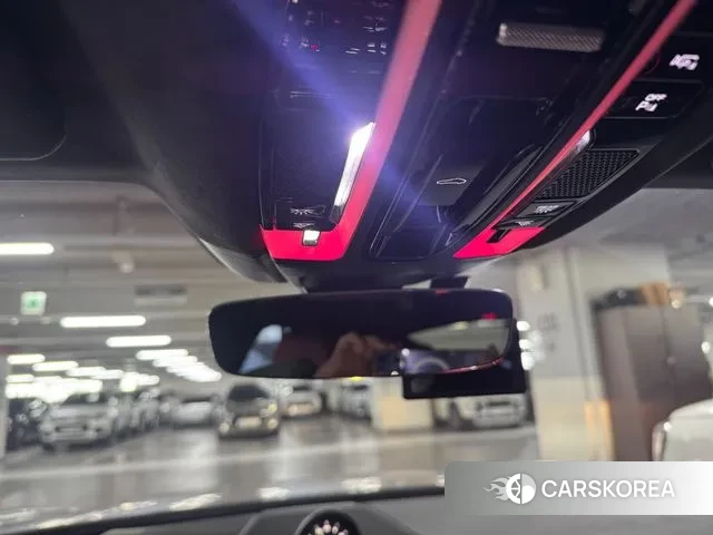 Porsche Panamera (971) 2023 Серебристо-серый из Кореи, фото 4