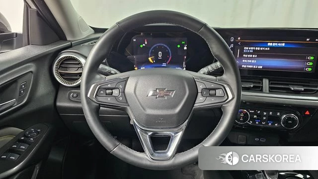 Chevrolet (GM Daewoo) Trax Crossover 2023 Белый из Кореи, фото 4