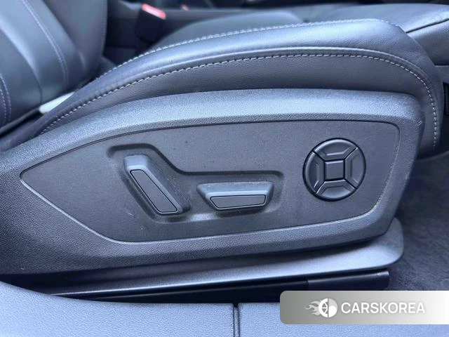 Audi A3 2023 Белый из Китая, фото 4