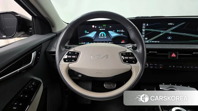 Kia EV6 2022 Белый из Кореи, фото 4