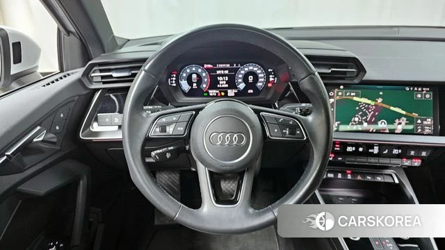 Audi A3 (8Y) 2023 Белый из Кореи, фото 4
