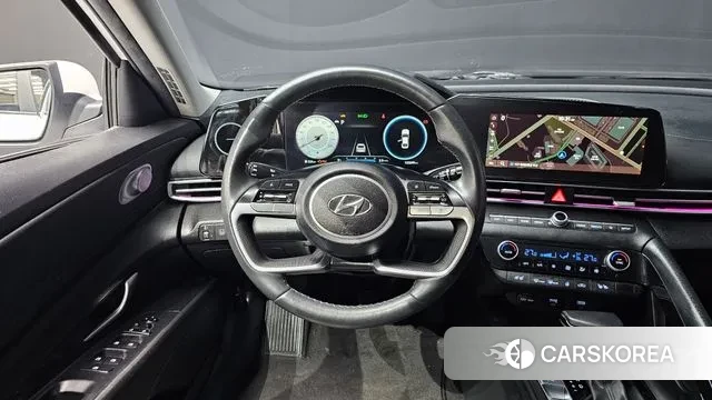 Hyundai Avante Hybrid (CN7) 2022 Белый из Кореи, фото 4