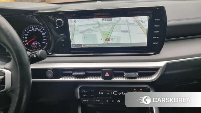 Kia K5 3rd generation 2022 Белый из Кореи, фото 4