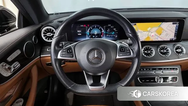 Mercedes-Benz E-Class W213 2018 Черный из Кореи, фото 4