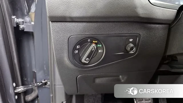 Volkswagen Tiguan second Generation 2018 Серый из Кореи, фото 4