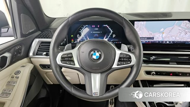 BMW X7 (G07) 2023 Черный из Кореи, фото 4