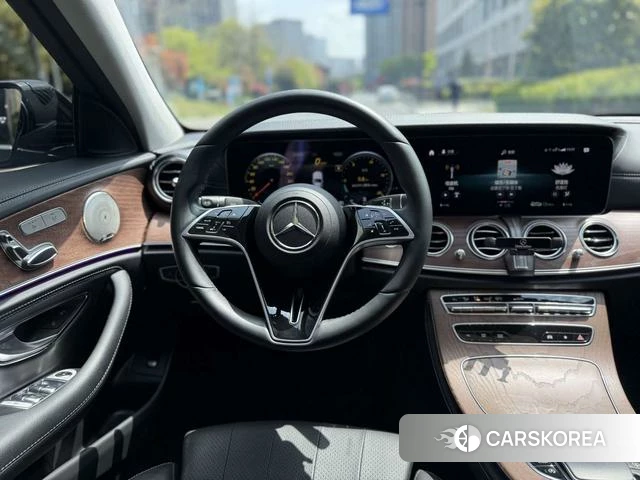 Mercedes-Benz E-class 2022 Черный из Китая, фото 4
