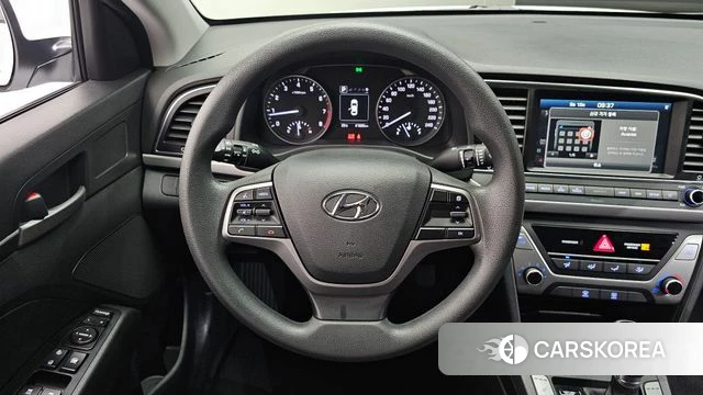 Hyundai Avante AD 2018 Белый из Кореи, фото 4