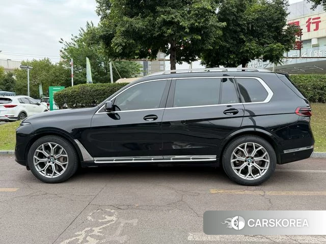BMW X7 2024 Черный из Китая, фото 4