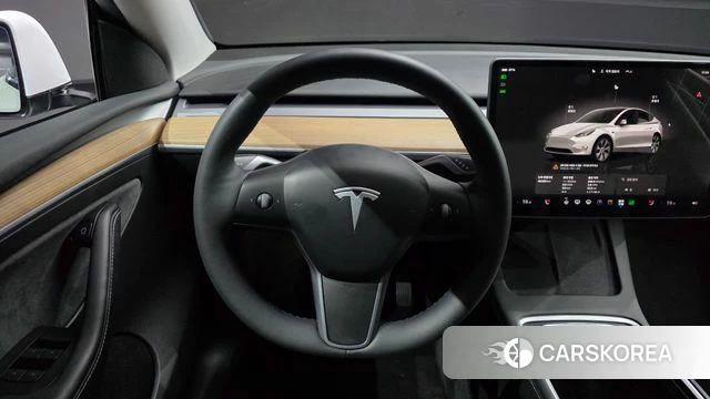 Tesla Model Y 2023 Белый из Кореи, фото 4