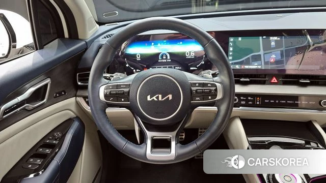Kia Sportage 5th Generation 2023 Белый из Кореи, фото 4