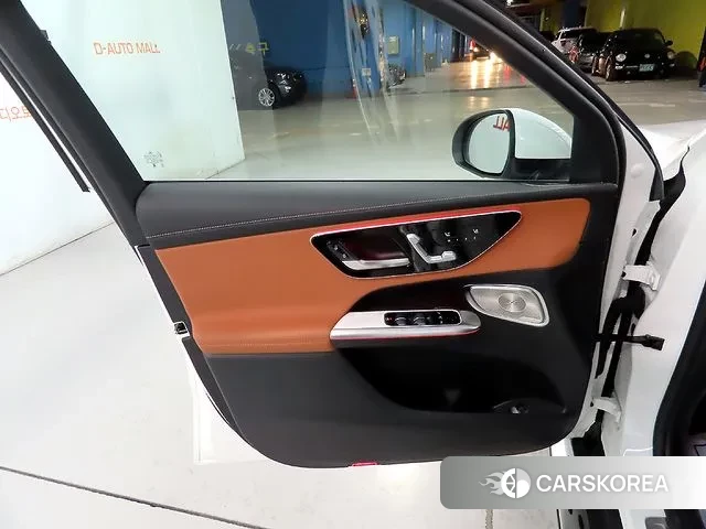 Mercedes-Benz GLC-Class X254 2025 Белый из Кореи, фото 4