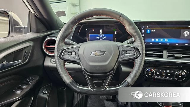 Chevrolet (GM Daewoo) Trax Crossover 2023 Белый из Кореи, фото 4