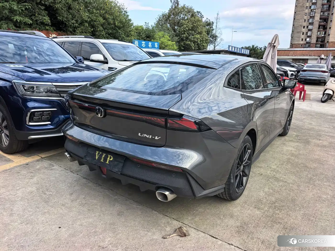 Chang'an UNI-V 2023 Silver/gray из Китая, фото 4