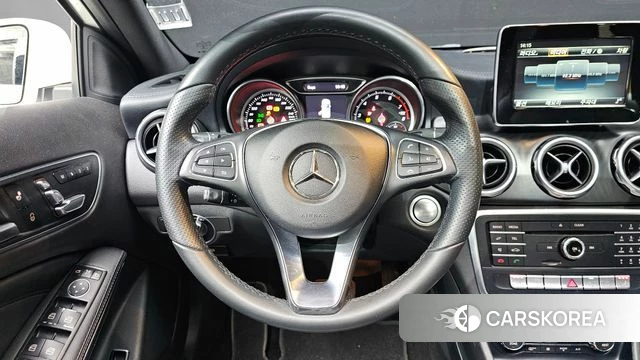 Mercedes-Benz GLA-Class X156 2018 Белый из Кореи, фото 4