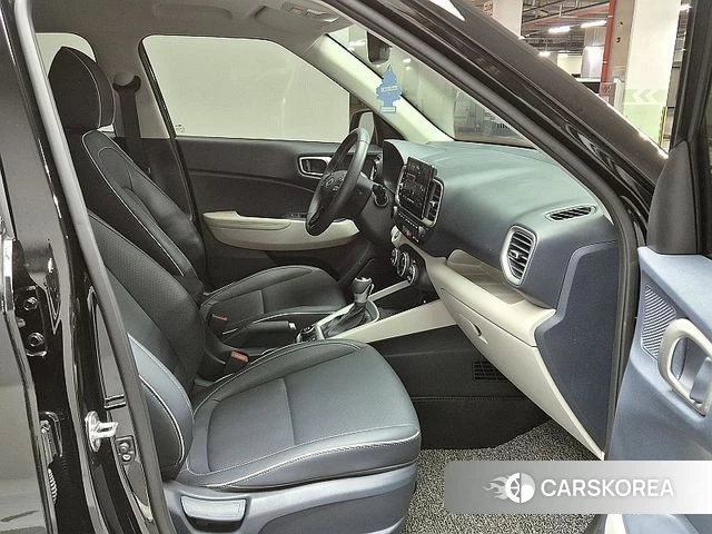 Hyundai Venue 2023 Черный из Кореи, фото 4