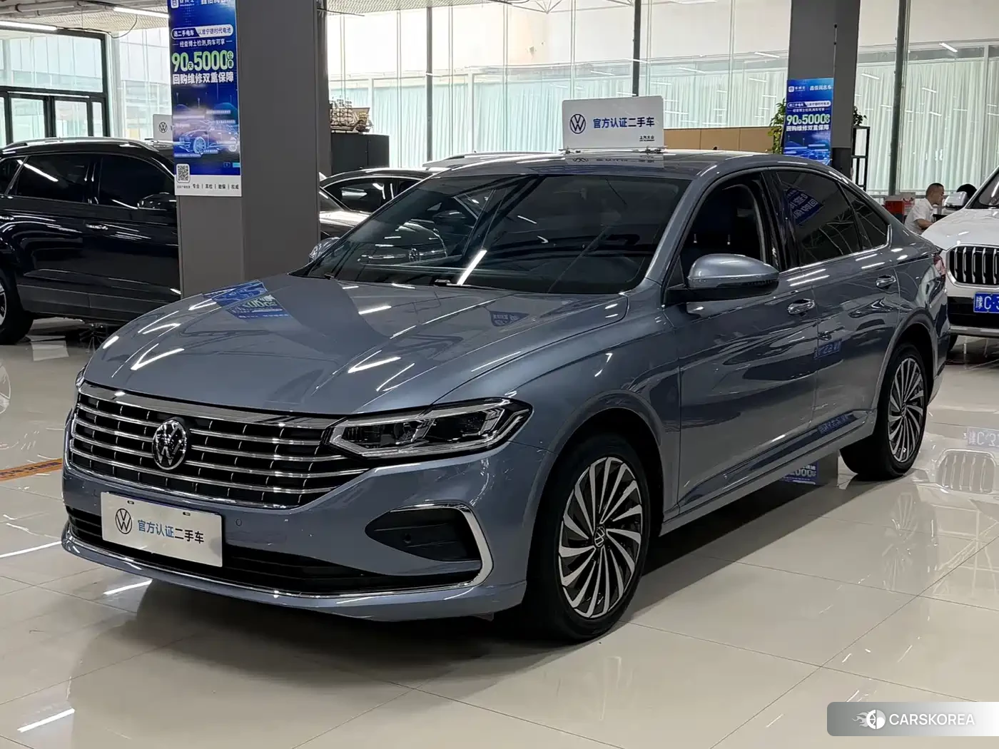 Volkswagen Lavida 2022 Синий из Китая, фото 4