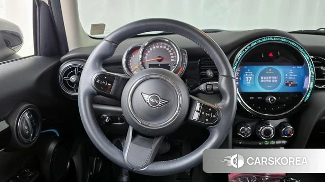 Mini Cooper 2021 Жемчужный цвет из Кореи, фото 4