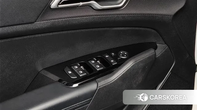 Kia Sportage 5th Generation 2021 Белый из Кореи, фото 4