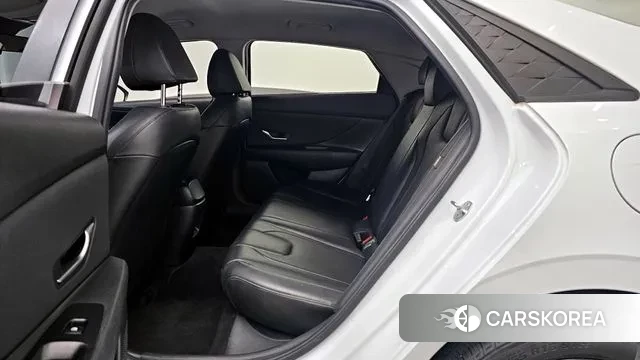 Hyundai The New Avante (CN7) 2024 Белый из Кореи, фото 4