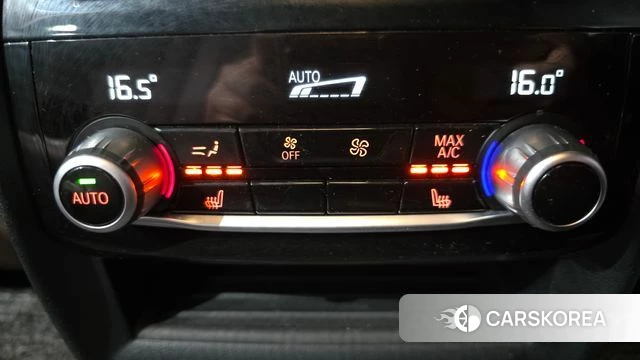 BMW 5 Series (G30) 2018 Синий из Кореи, фото 4
