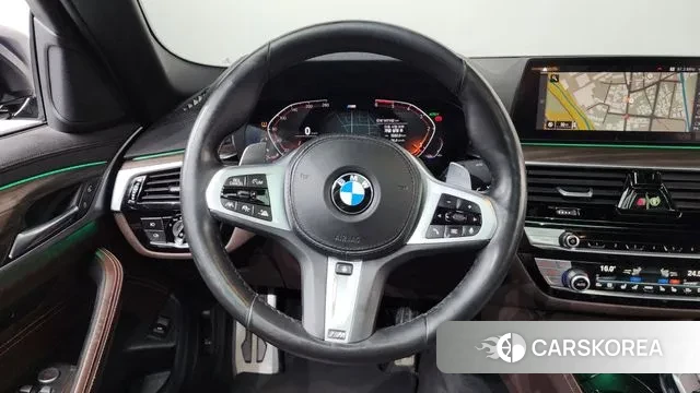 BMW 5 Series (G30) 2019 Черный из Кореи, фото 4