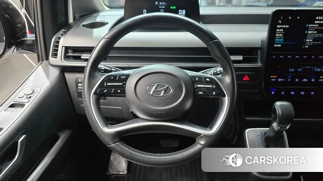 Hyundai Staria 2023 Белый из Кореи, фото 4