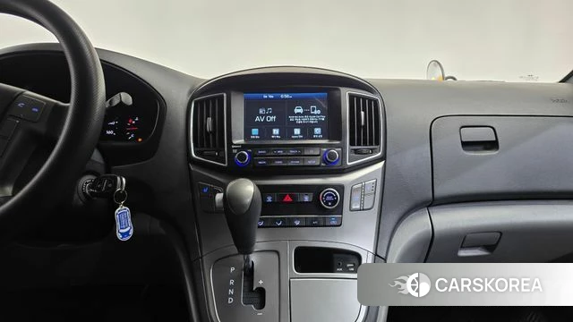 Hyundai The New Grand Starex 2019 Желтый из Кореи, фото 4