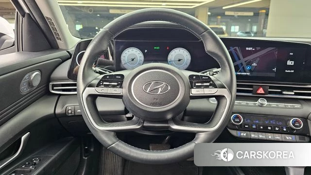 Hyundai Avante (CN7) 2022 Белый из Кореи, фото 4